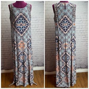 Chicos size 2 fancy feather medallion maxi dress NWT